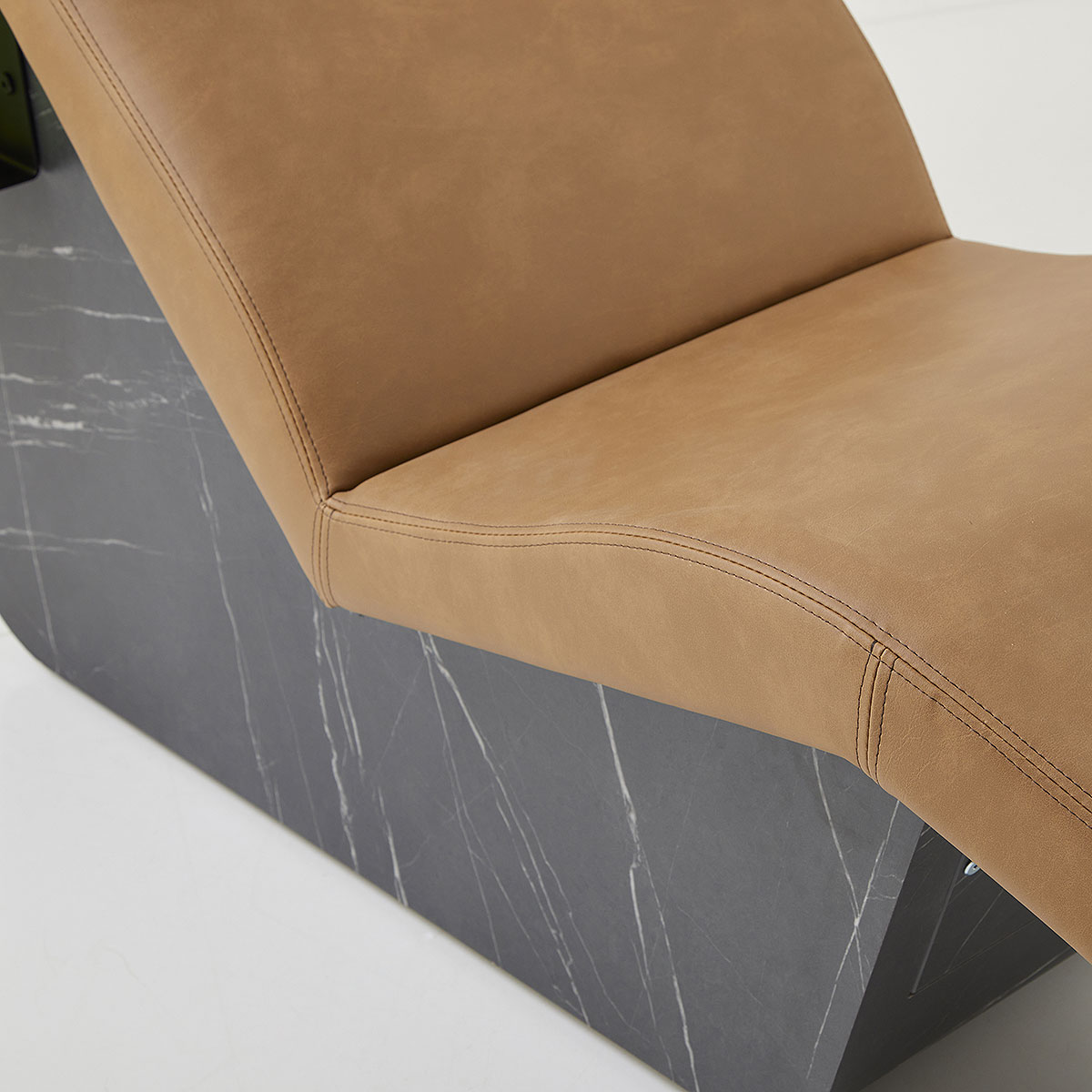 Marina Relax – Wascheinheit mit ergonomischem Sitzsystem