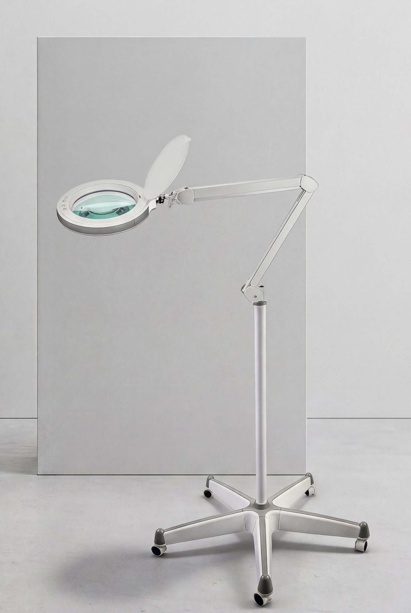 LED Lupenleuchte Widen Plus