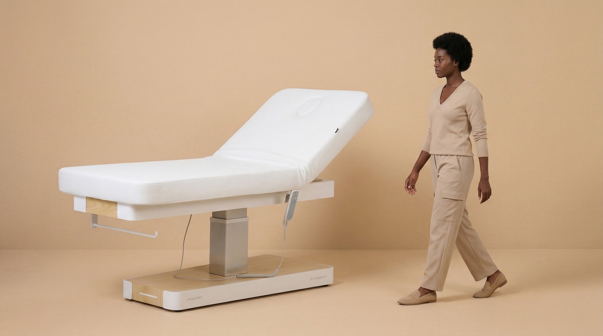 Spa-Liege NUUNA S2 PRO – elektrisch, 2 Motoren, Memory Foam