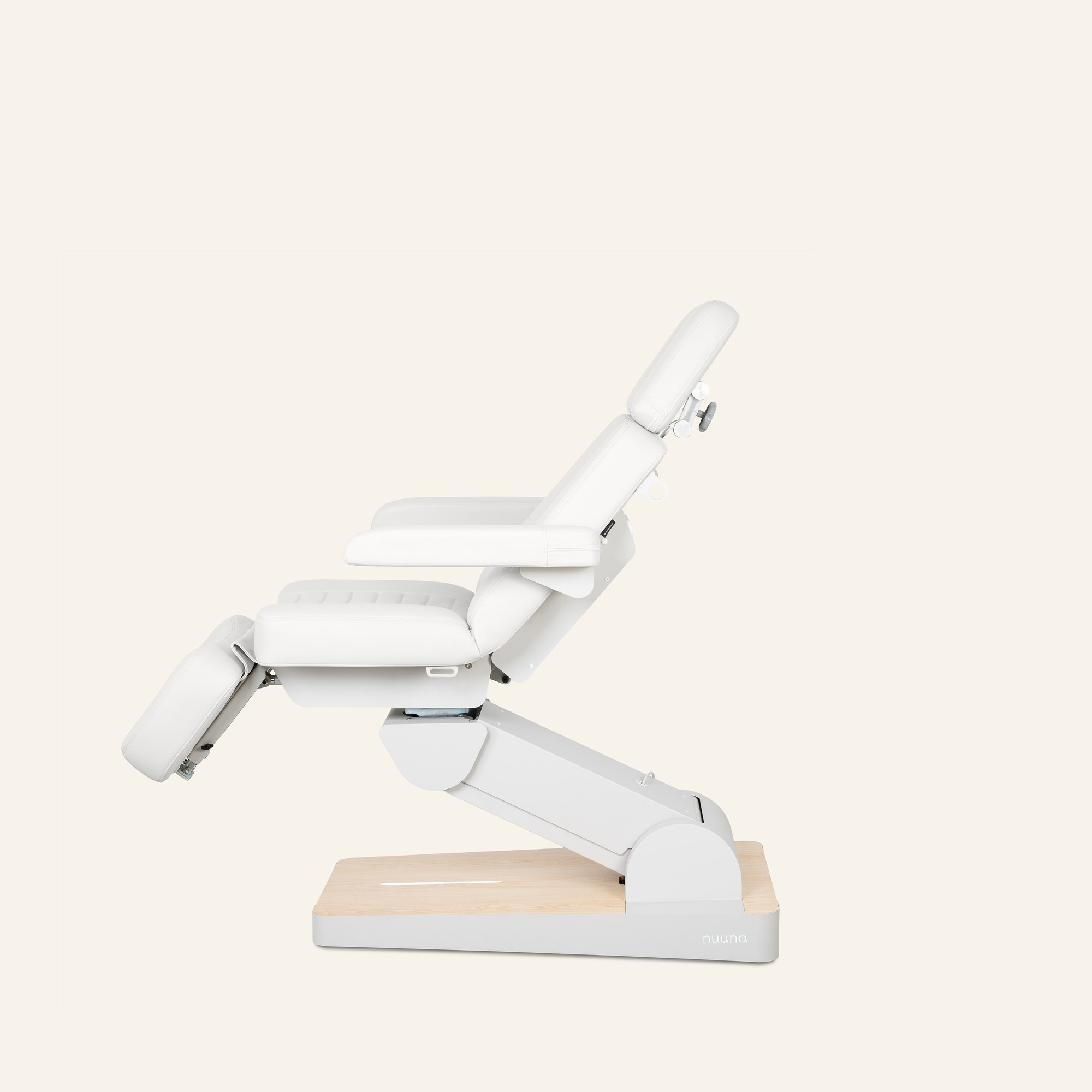 Kosmetikstuhl Nuuna B4 Grand Relax Rotation – 4 Motoren, Heizung, drehbar