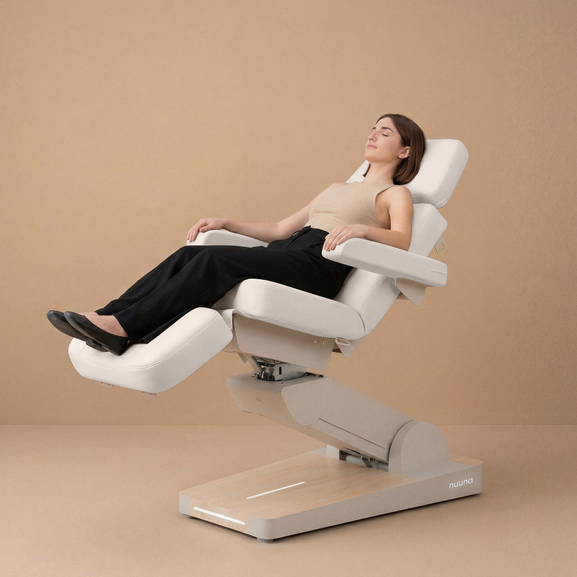Kosmetikstuhl Nuuna B4 Grand Relax Rotation – 4 Motoren, Heizung, drehbar