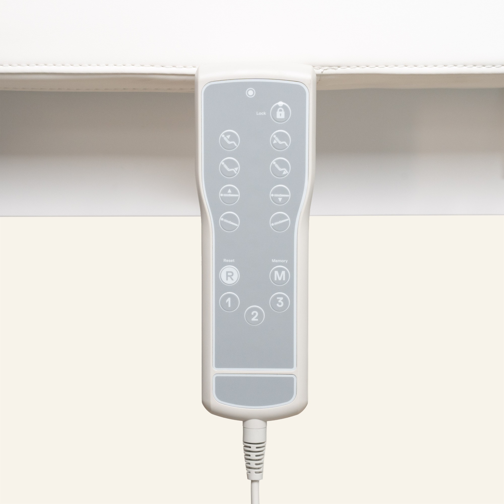 Spa-Liege NUUNA S4 PRO+ – elektrisch, 4 Motoren, Heizung