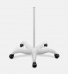 Professioneller Bodenständer – Weiß